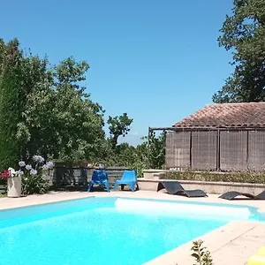 Sous Les Chênes, En Provence Hébergement de vacances Eyragues